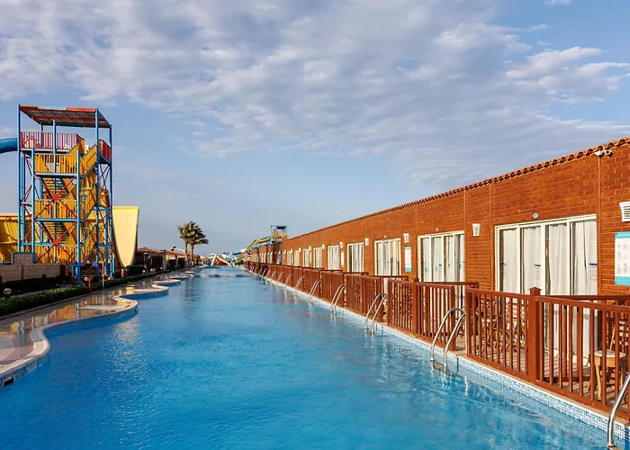 Sunrise Solara Aqua Park 4* Gurdaka