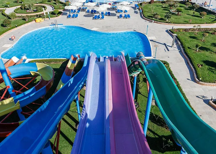 Sunrise Solara Aqua Park Üdülőközpont 4*