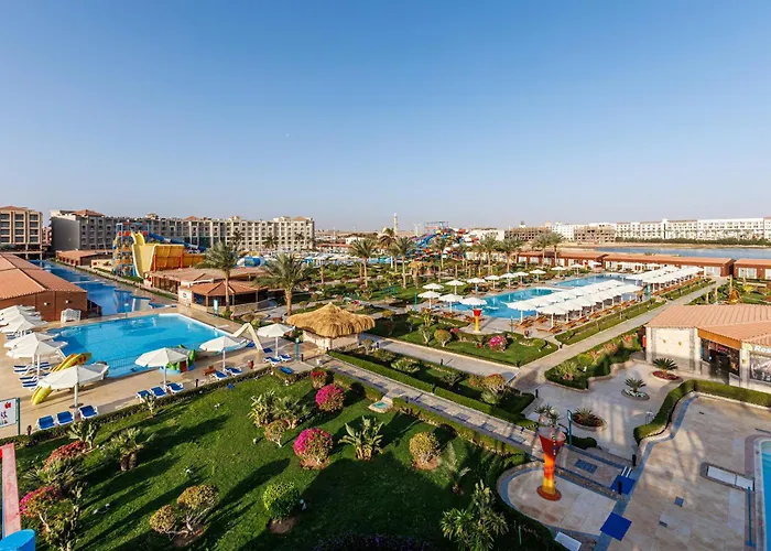 Sunrise Solara Aqua Park Üdülőközpont 4*