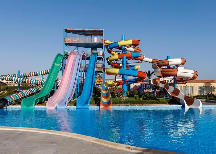 Sunrise Solara Aqua Park