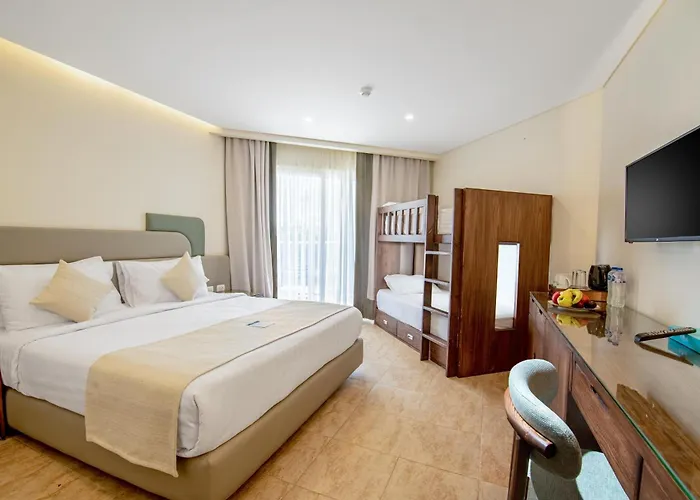 Üdülőközpont Sunrise Solara Aqua Park 4*